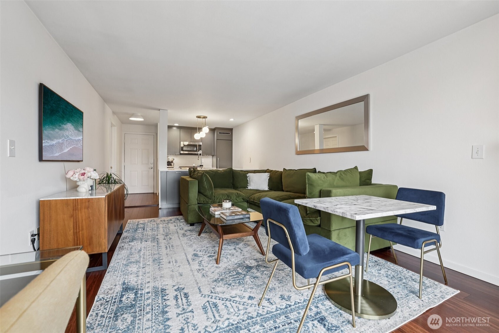 520 2nd Avenue W #409, Seattle, WA 98119