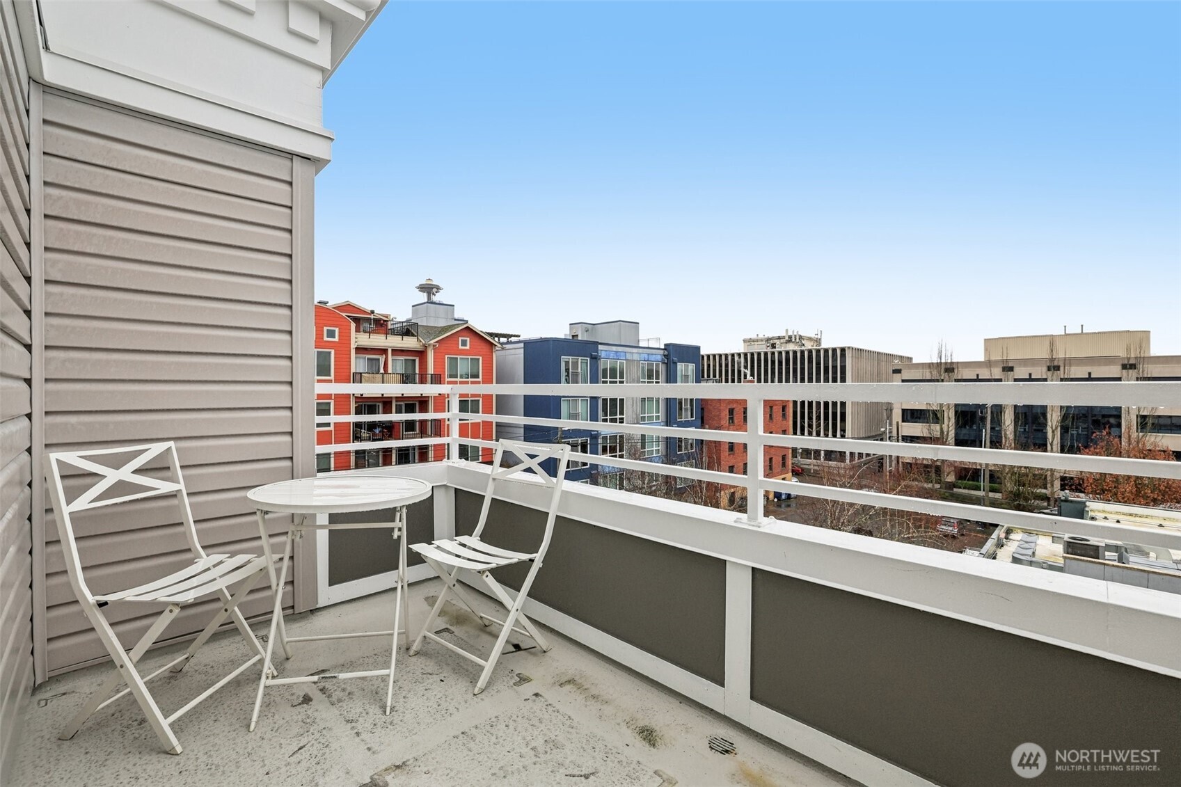 520 2nd Avenue W #409, Seattle, WA 98119