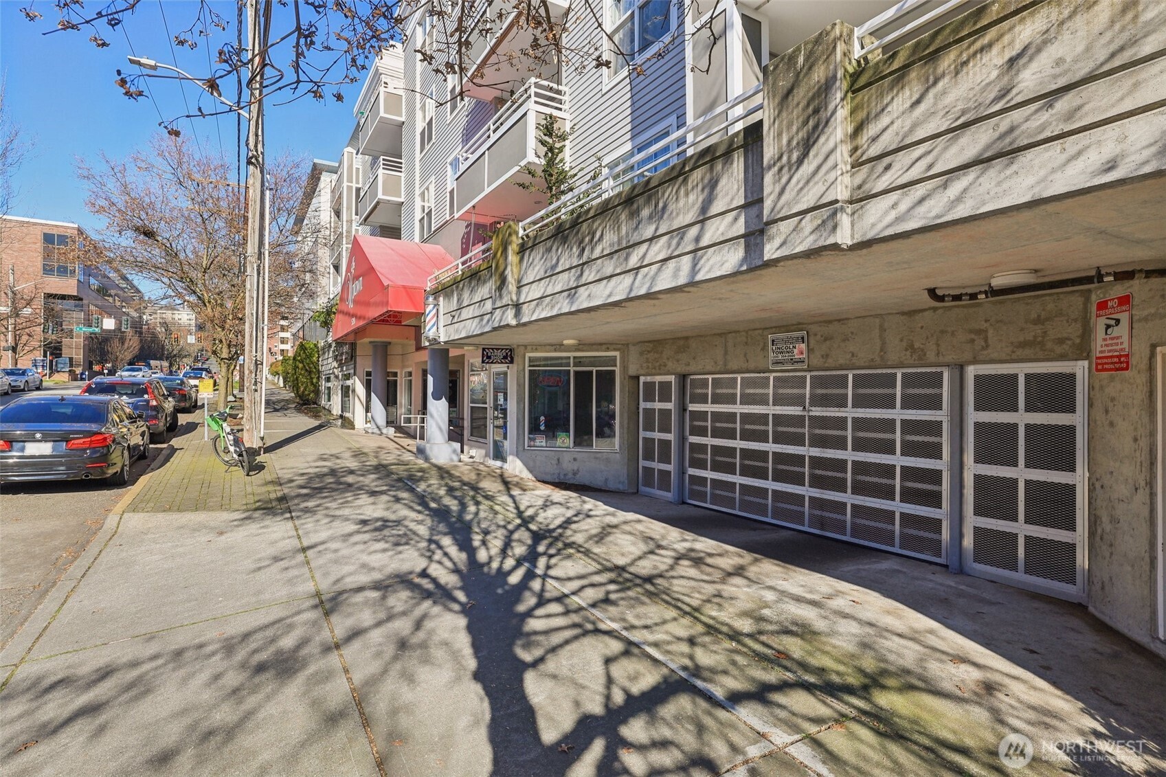 520 2nd Avenue W #409, Seattle, WA 98119