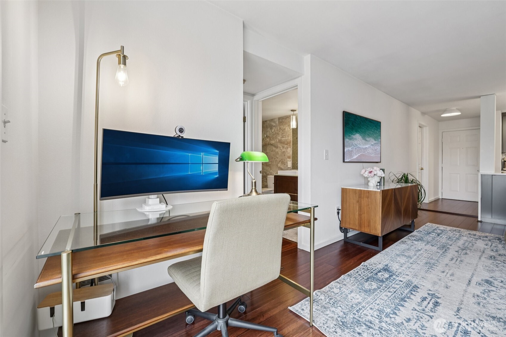 520 2nd Avenue W #409, Seattle, WA 98119