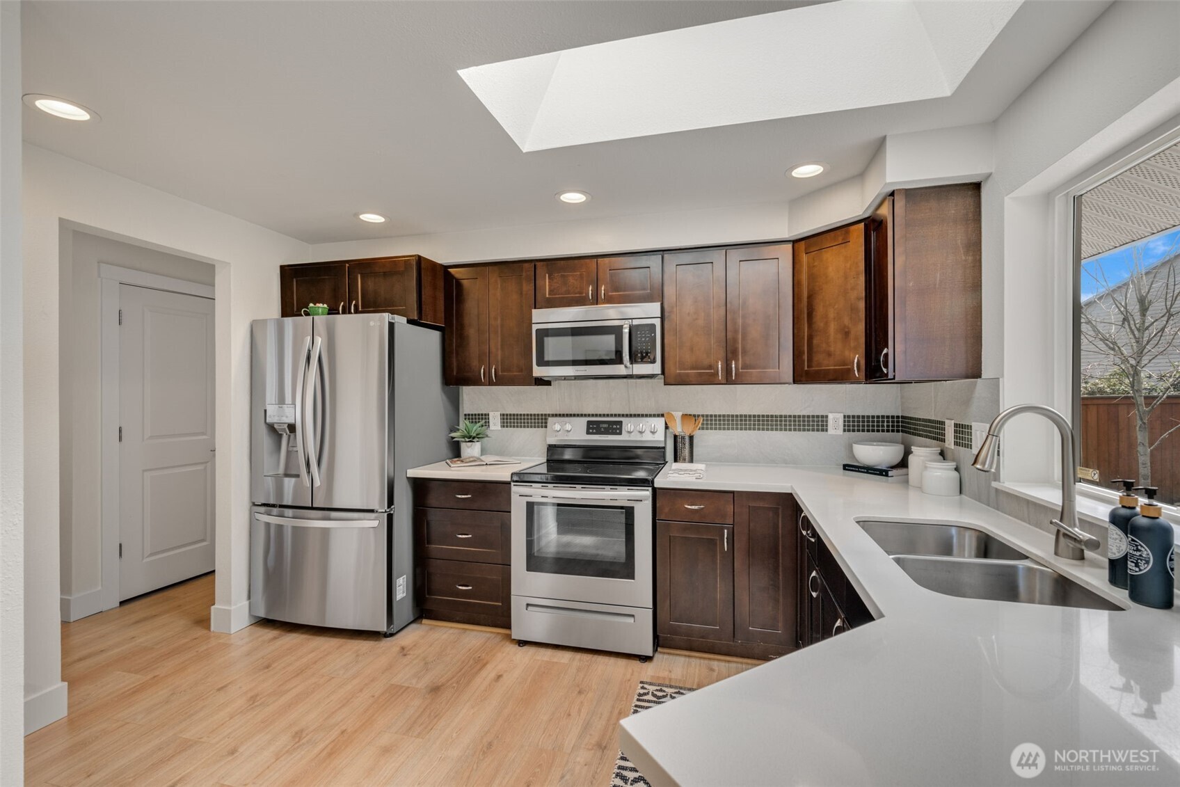2 109th Place SE, Everett, WA 98208