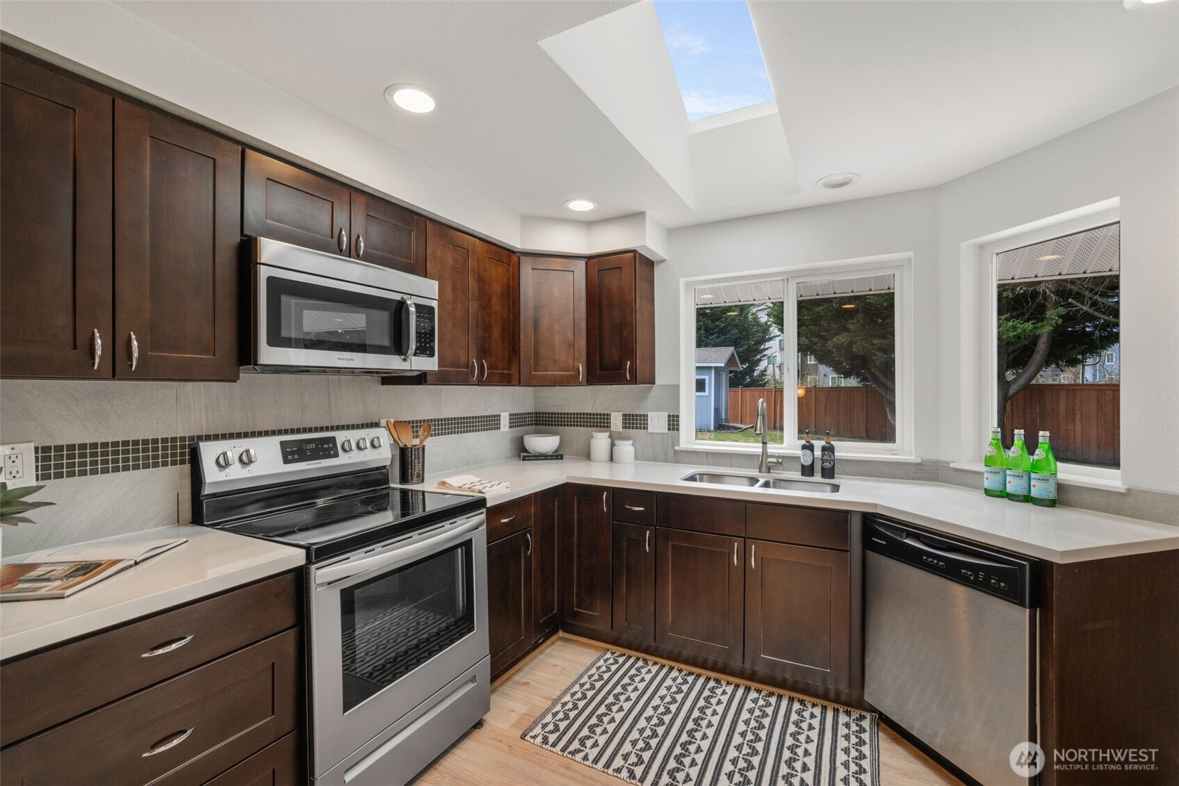 2 109th Place SE, Everett, WA 98208