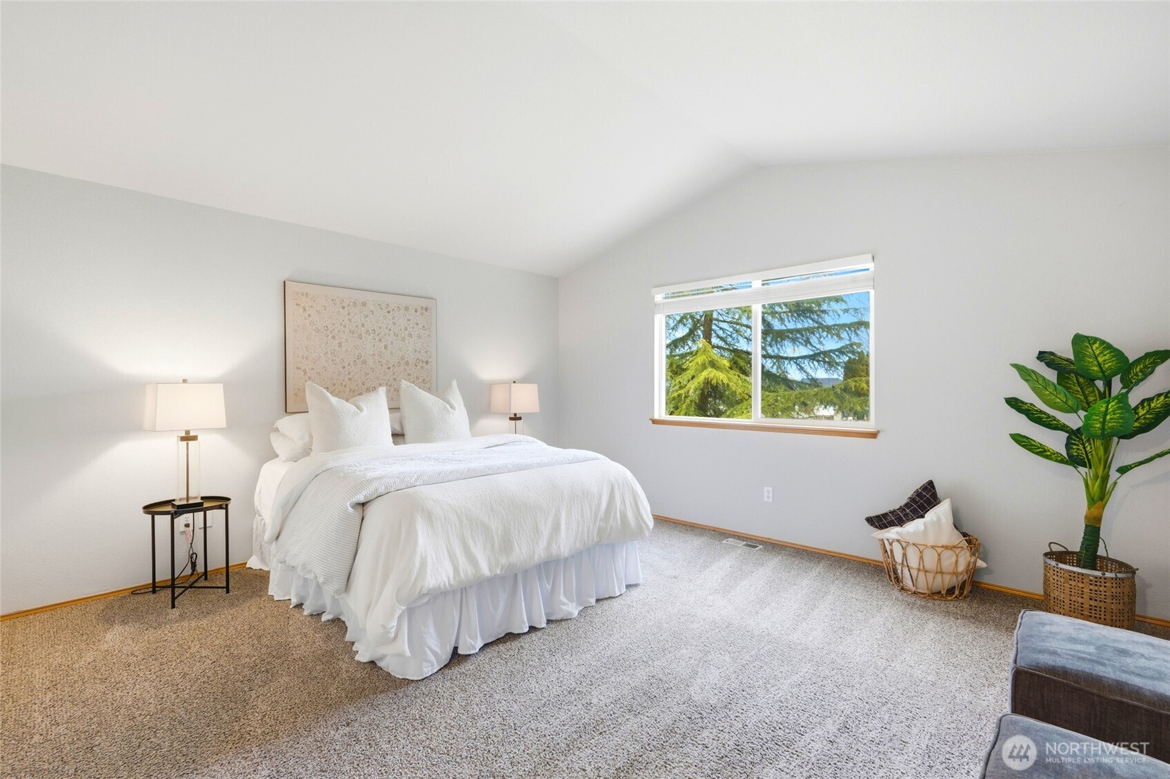 8913 1st Place SE, Lake Stevens, WA 98258