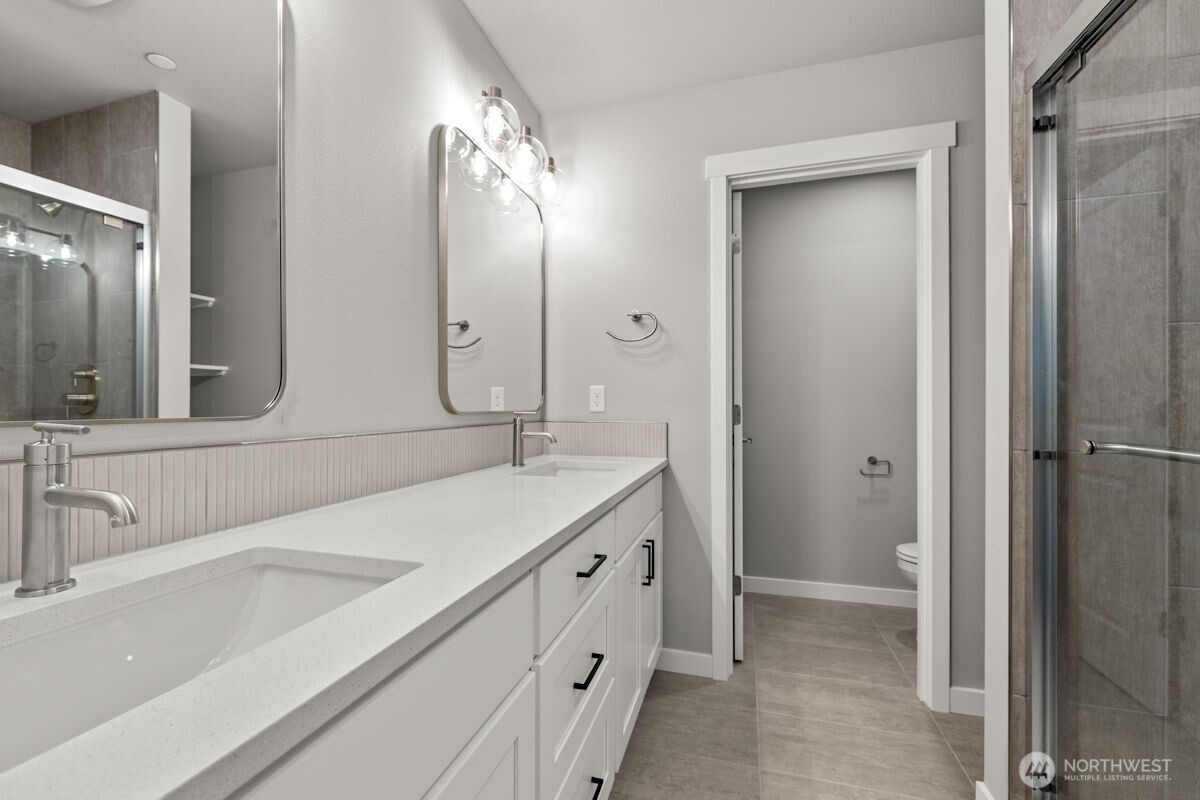16823 Alder Way #J5, Lynnwood, WA 98037
