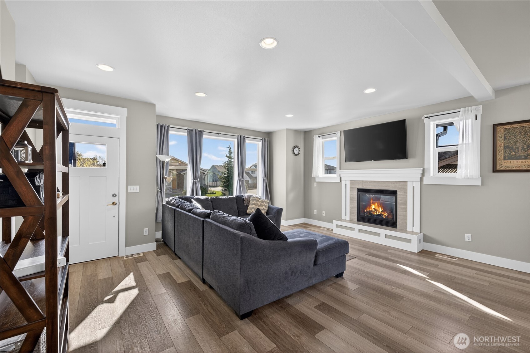 5571 Clearview Drive , Ferndale, WA 98248-5101
