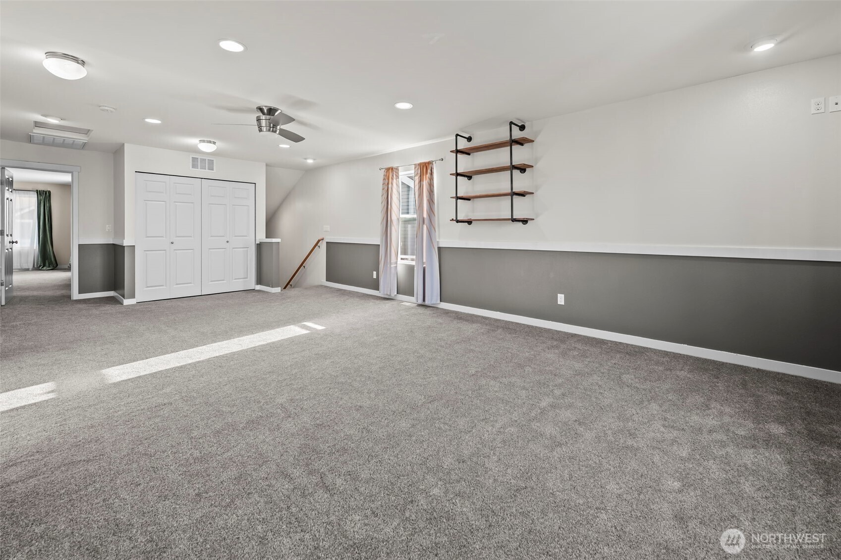 2249 SW Siskin Circle , Port Orchard, WA 98367