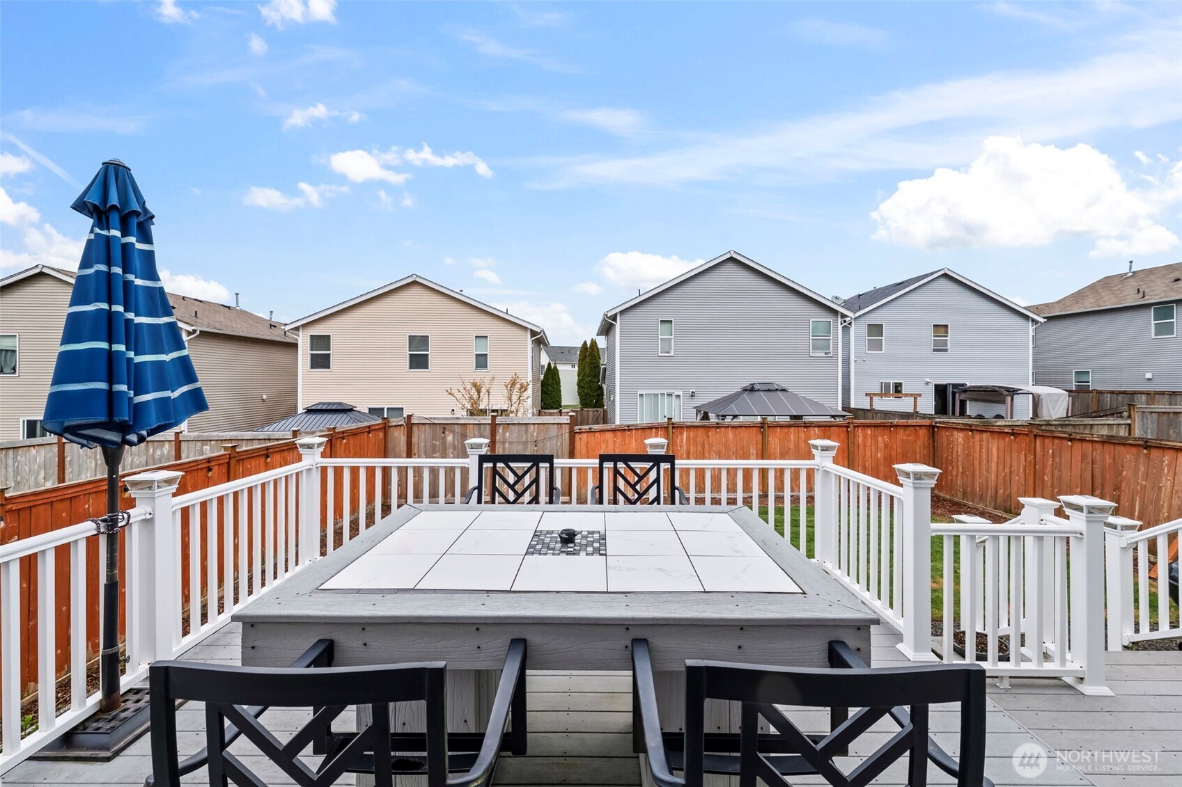 2249 SW Siskin Circle , Port Orchard, WA 98367