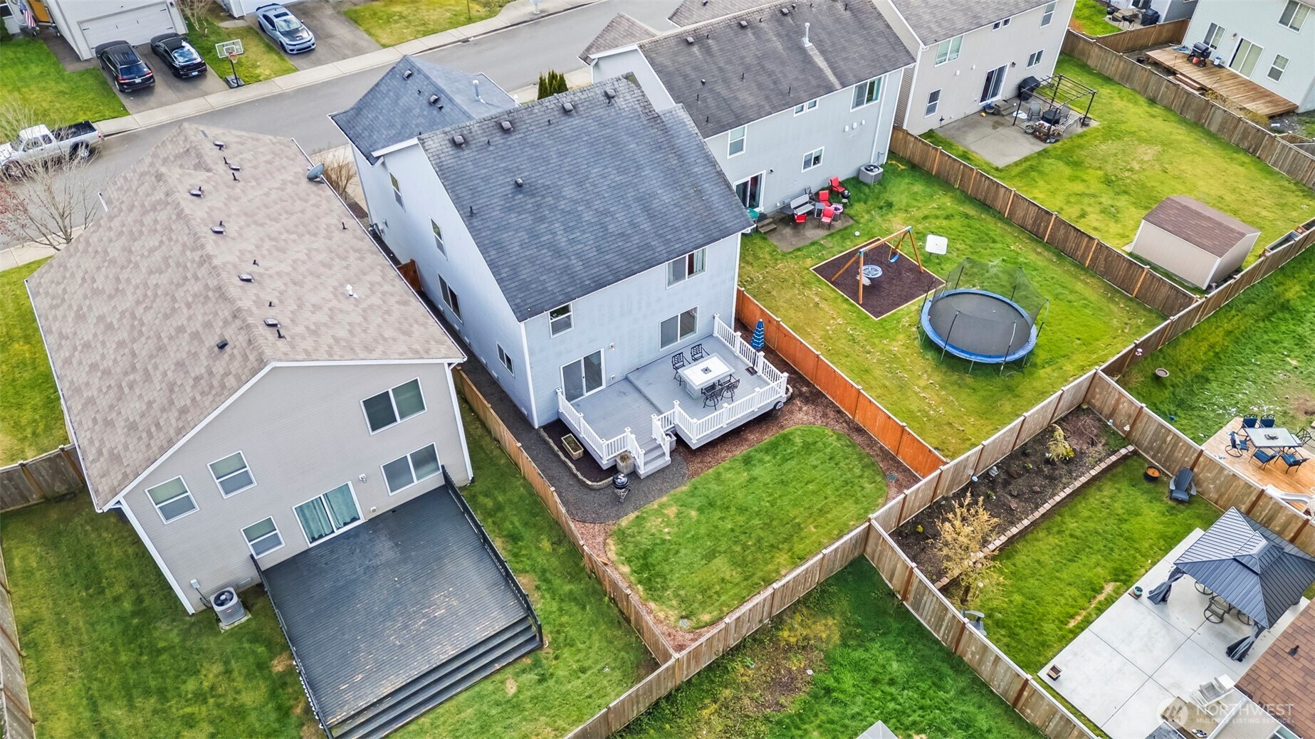 2249 SW Siskin Circle , Port Orchard, WA 98367