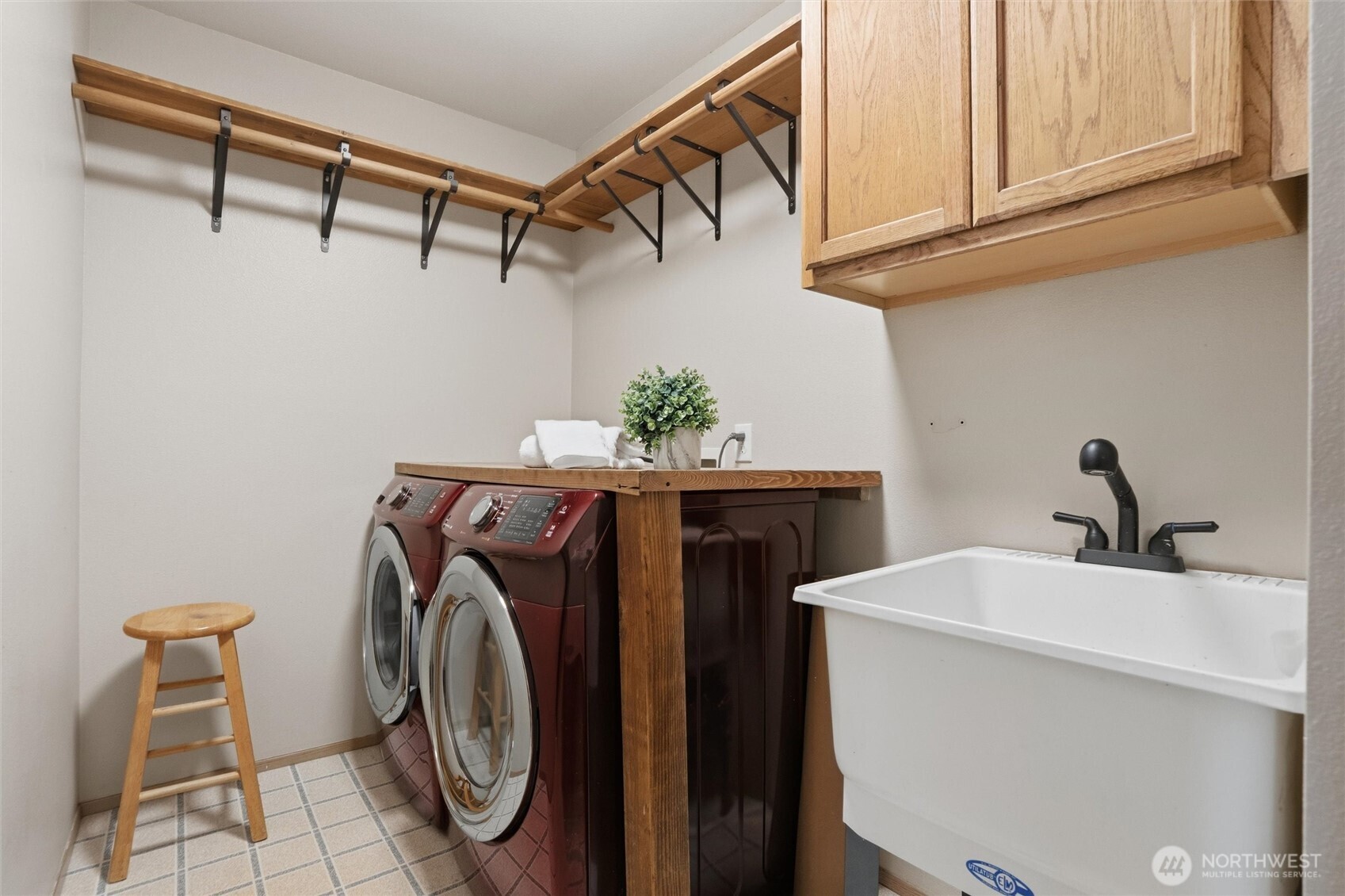 2977 Sprague Street , Port Orchard, WA 98366