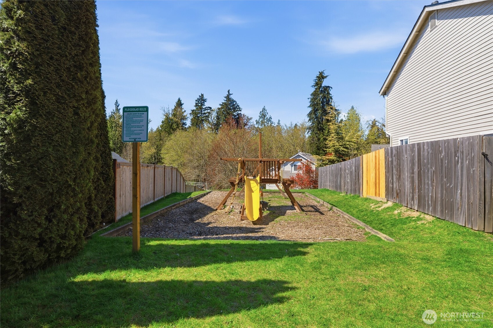 2977 Sprague Street , Port Orchard, WA 98366