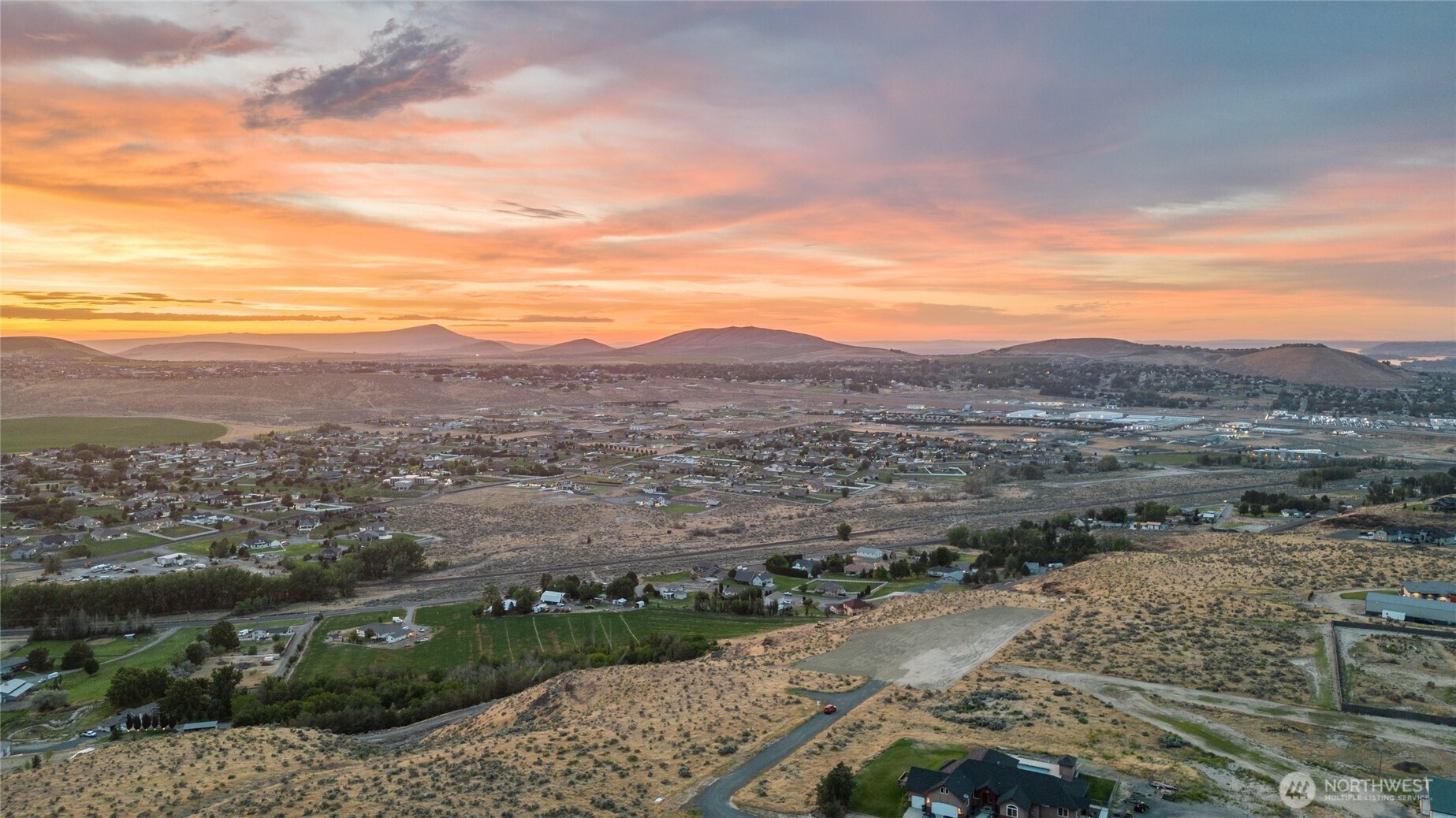 108003 E 245 Pr SE , Kennewick, WA 99338