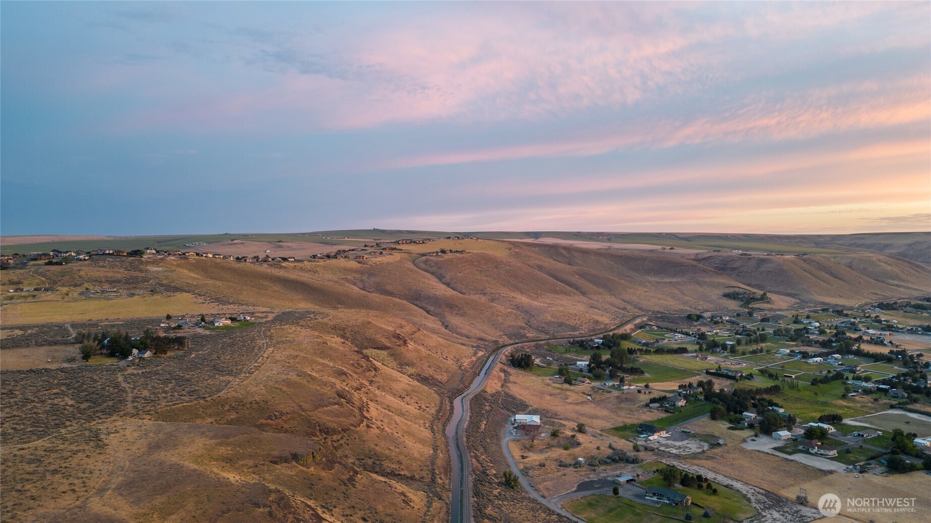 108003 E 245 Pr SE , Kennewick, WA 99338