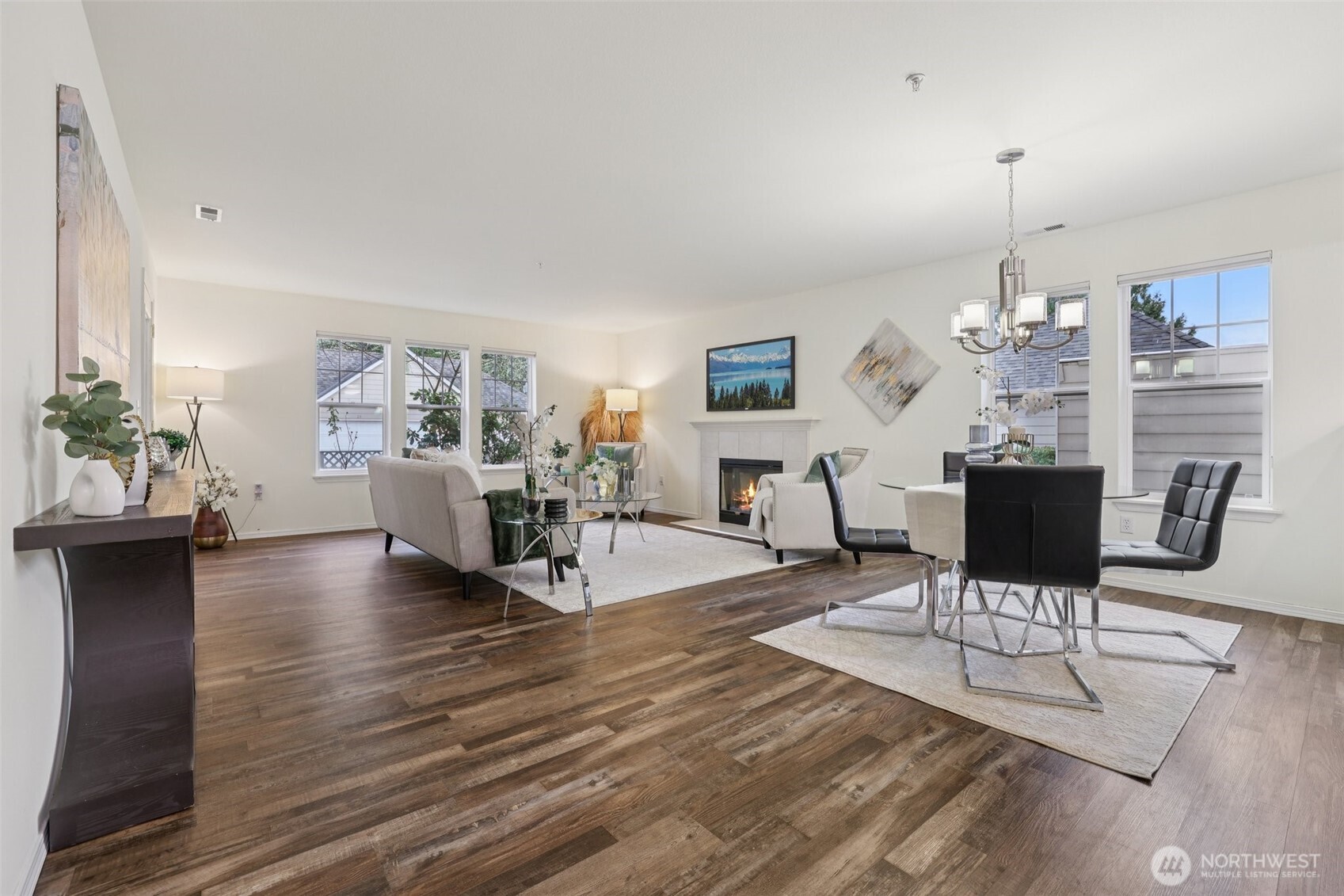4133 224th Lane SE #103, Issaquah, WA 98029