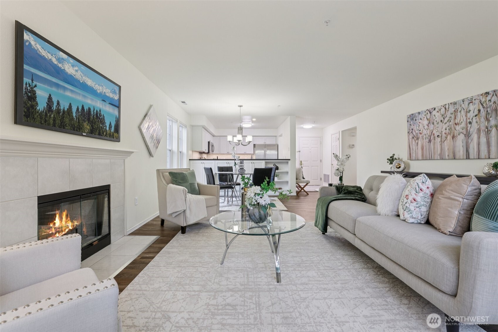 4133 224th Lane SE #103, Issaquah, WA 98029