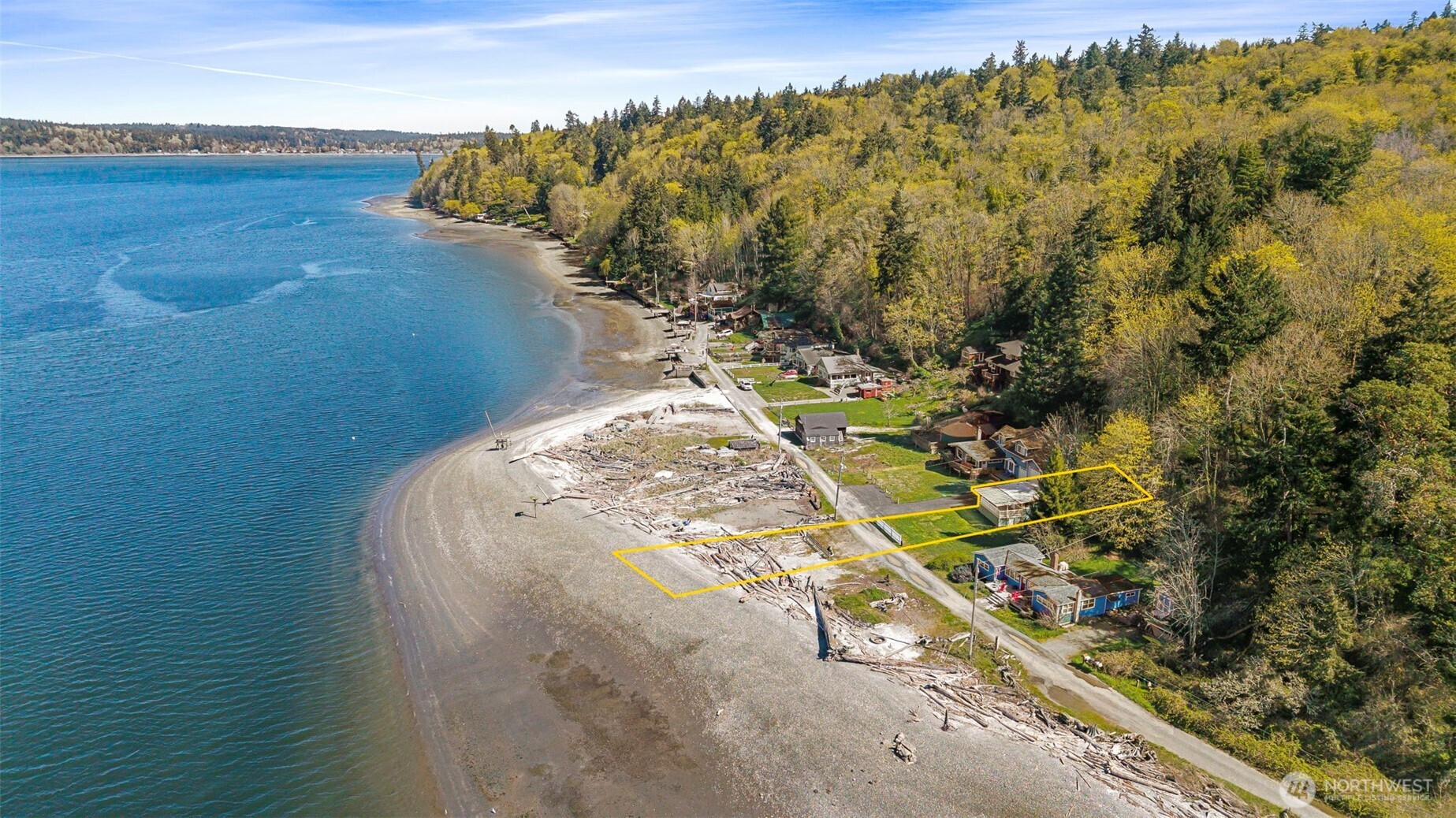27830 Manzanita Beach Road SW, Vashon, WA 98070