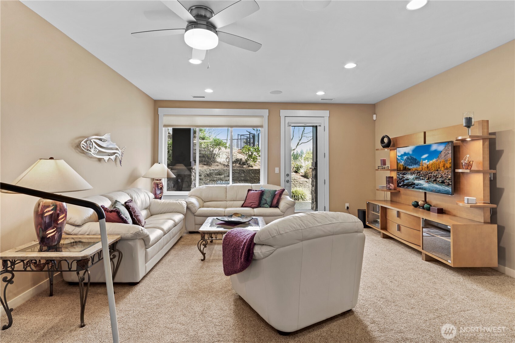 2262 NW Fall Line Lane , Issaquah, WA 98027