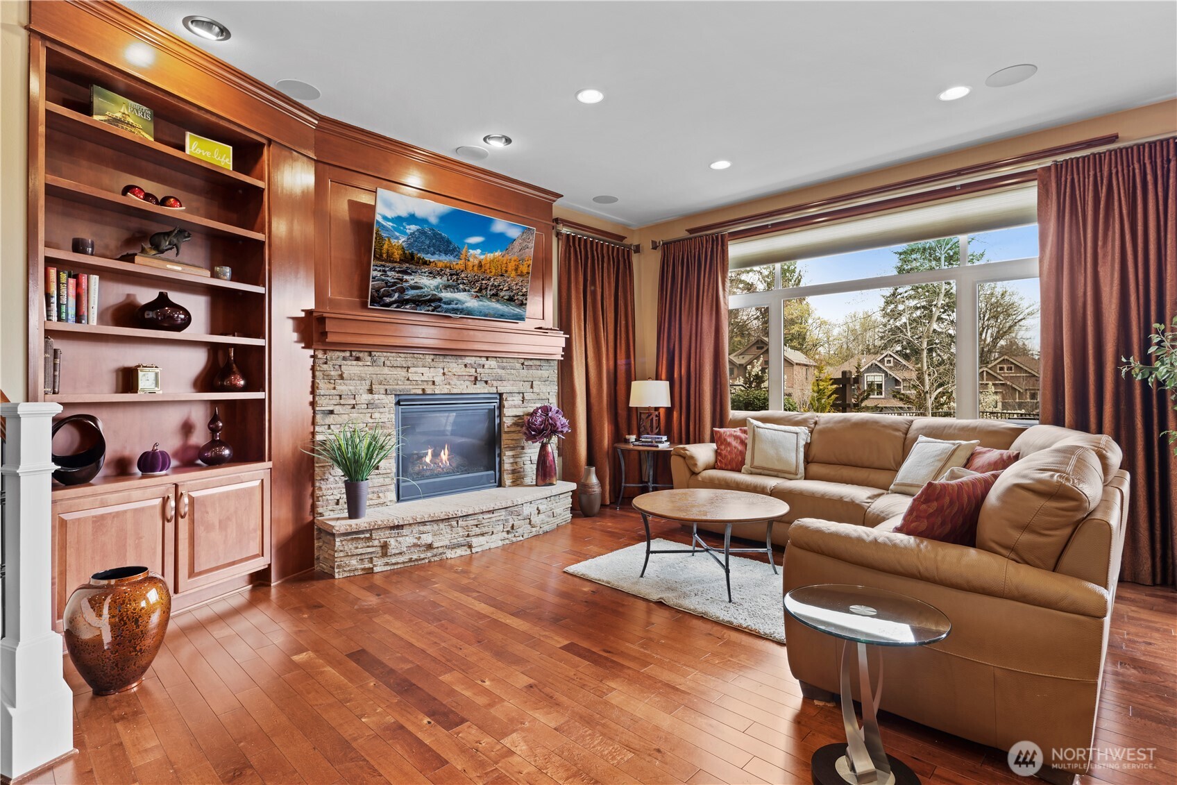 2262 NW Fall Line Lane , Issaquah, WA 98027