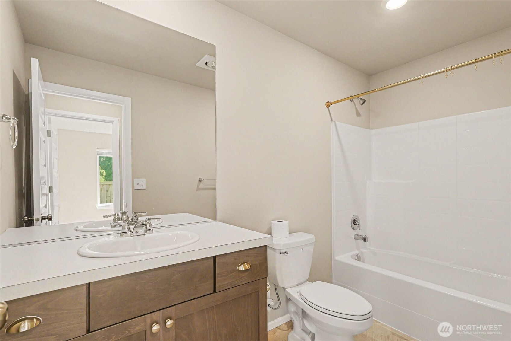 7913 39th Place NE, Marysville, WA 98270