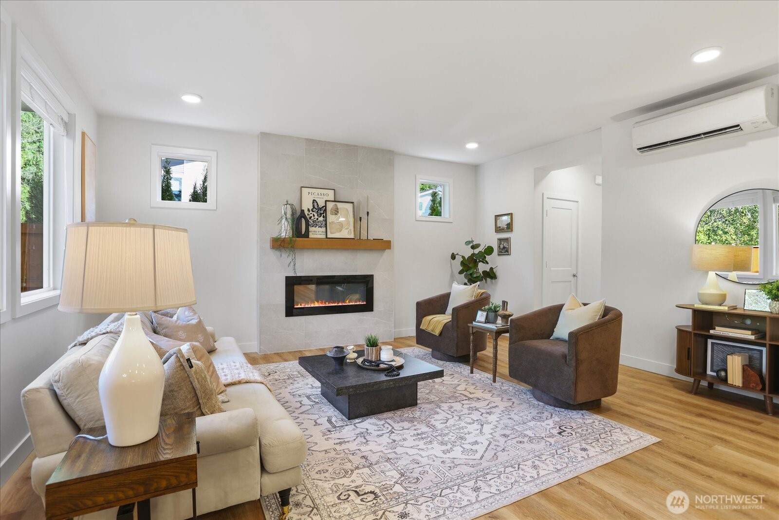 121 171st Place SW #B, Bothell, WA 98012