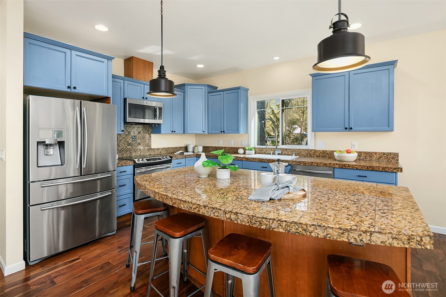 23802 E Lake Kayak Drive , Monroe, WA 98272