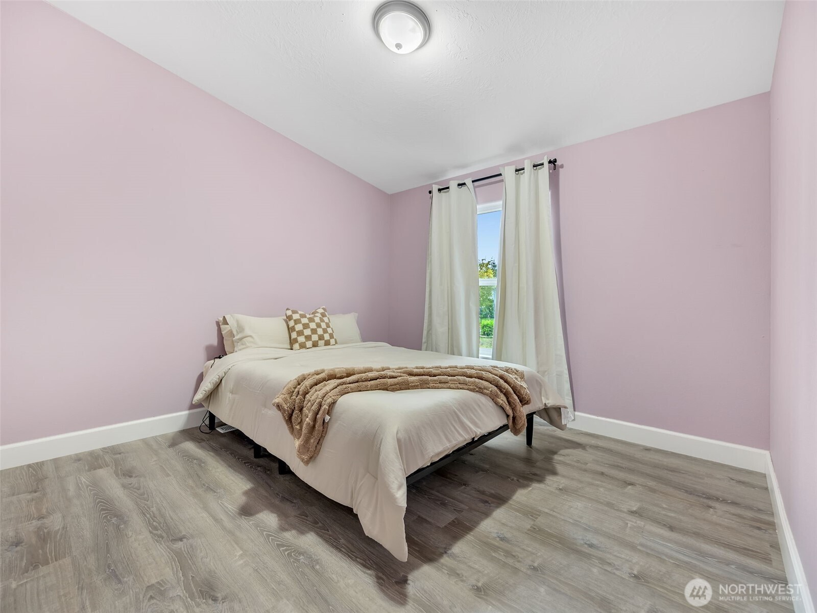 2701 225th Place , Ocean Park, WA 98640