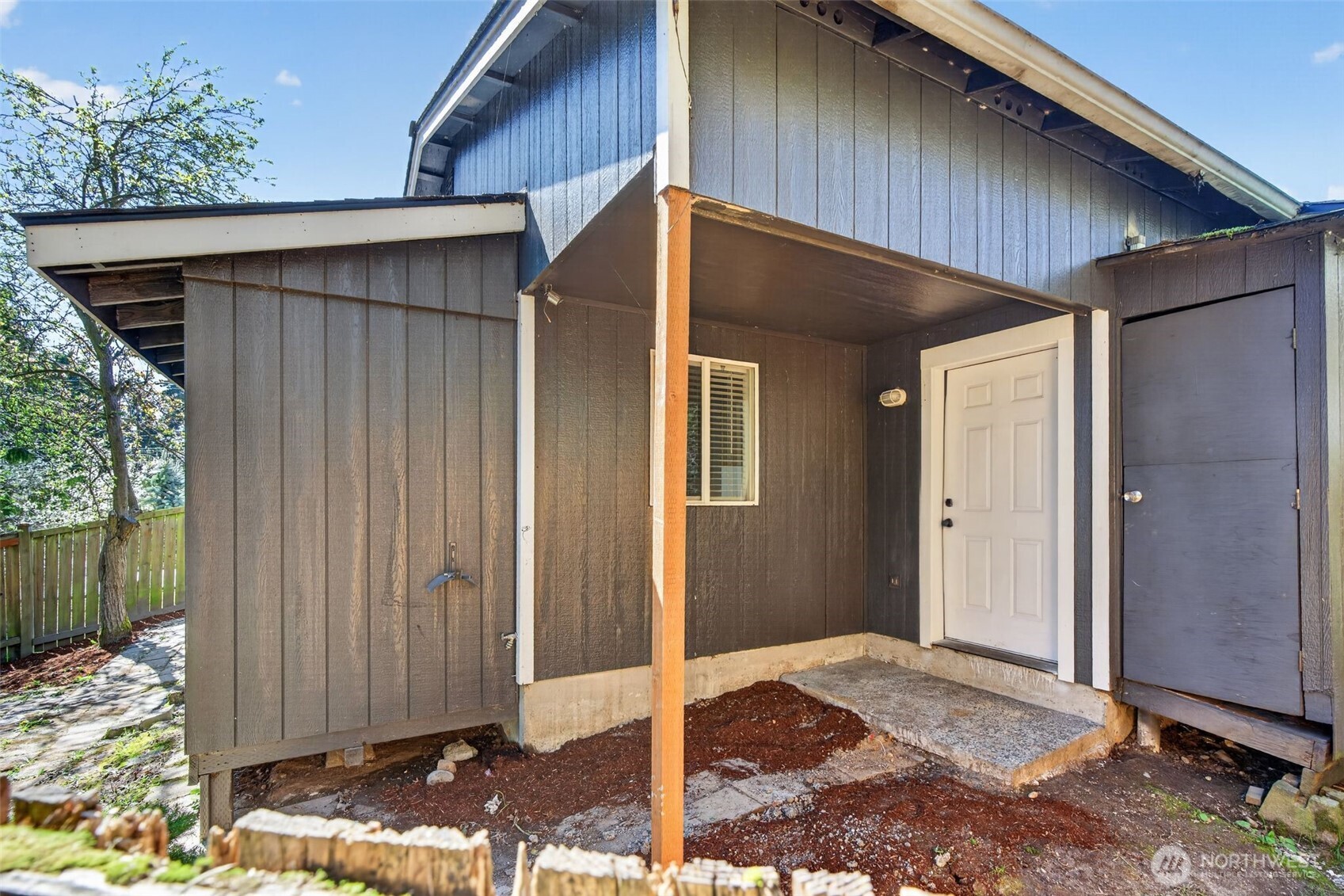 6215 29th Street NE, Tacoma, WA 98422