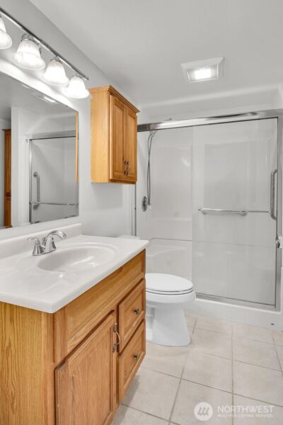 18425 NE 95th St #113, Redmond, WA 98052 - Photo 19