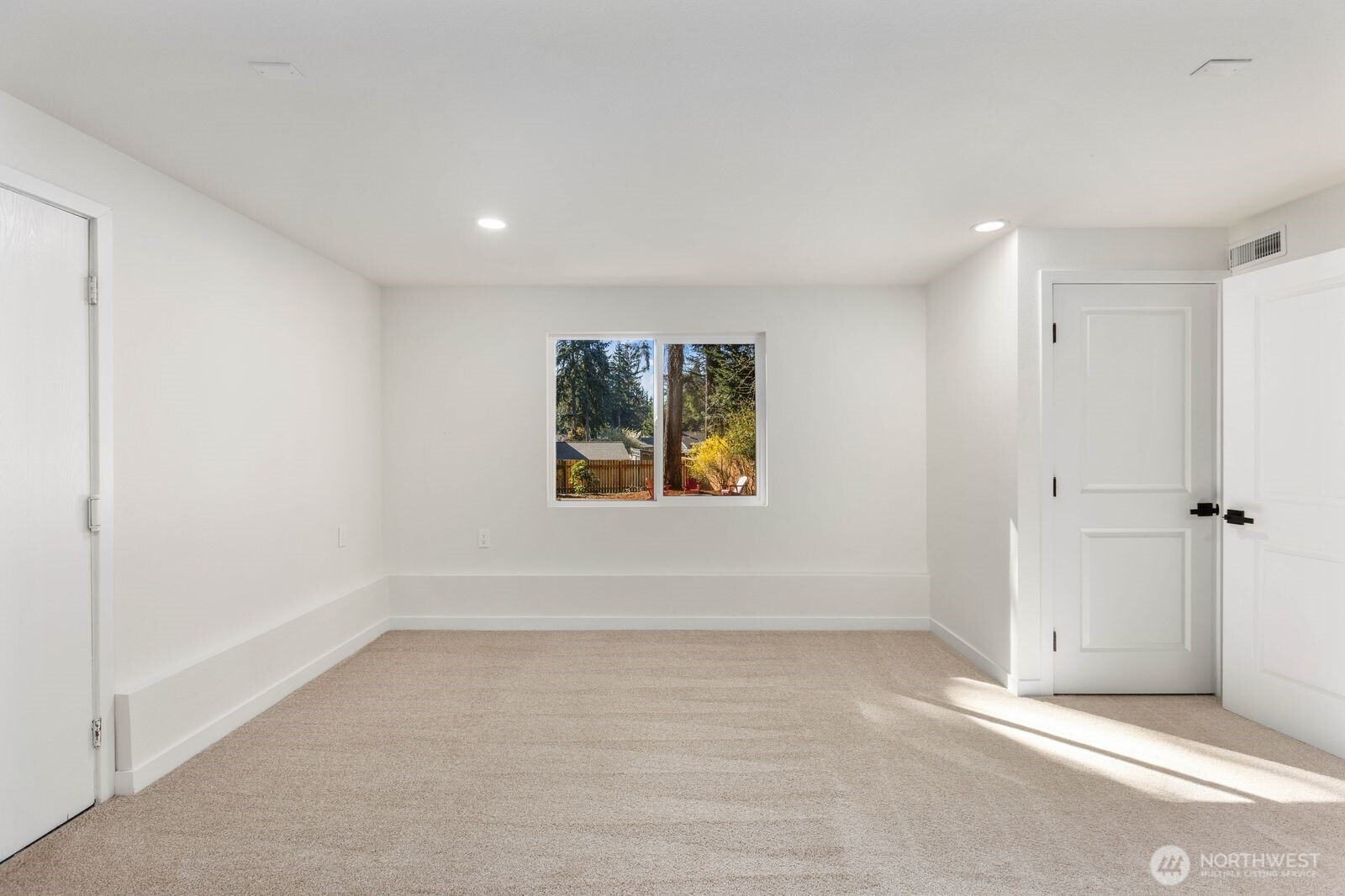 19810 32nd Avenue SE, Bothell, WA 98012