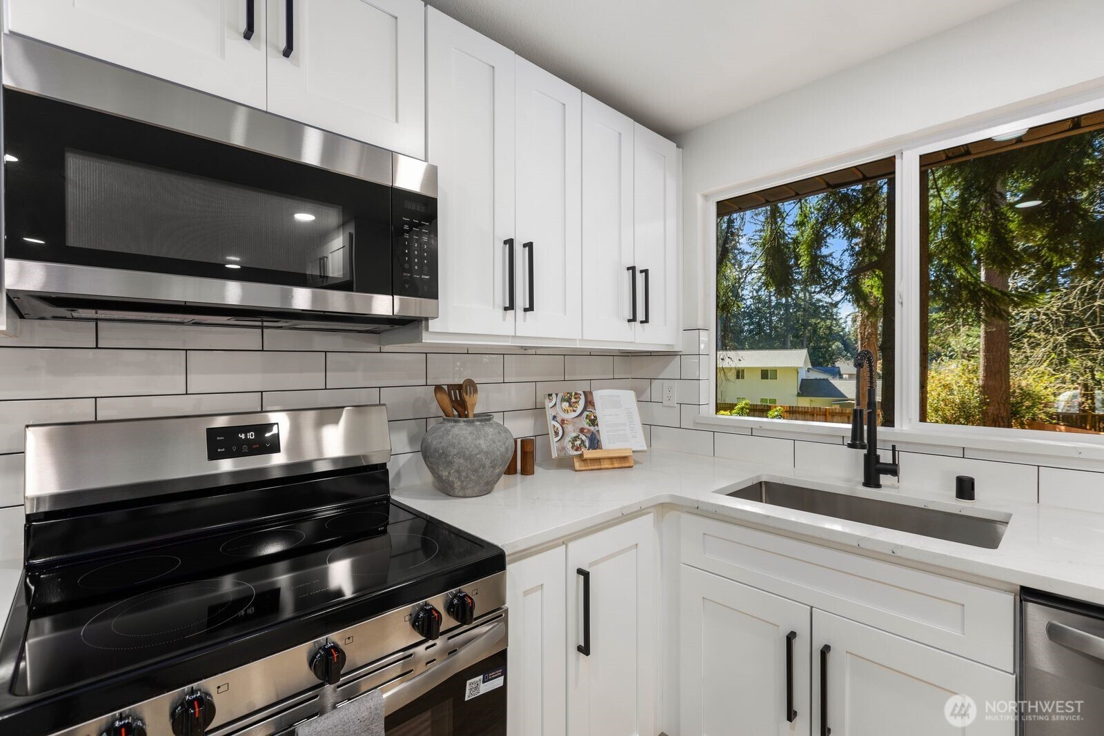 19810 32nd Avenue SE, Bothell, WA 98012