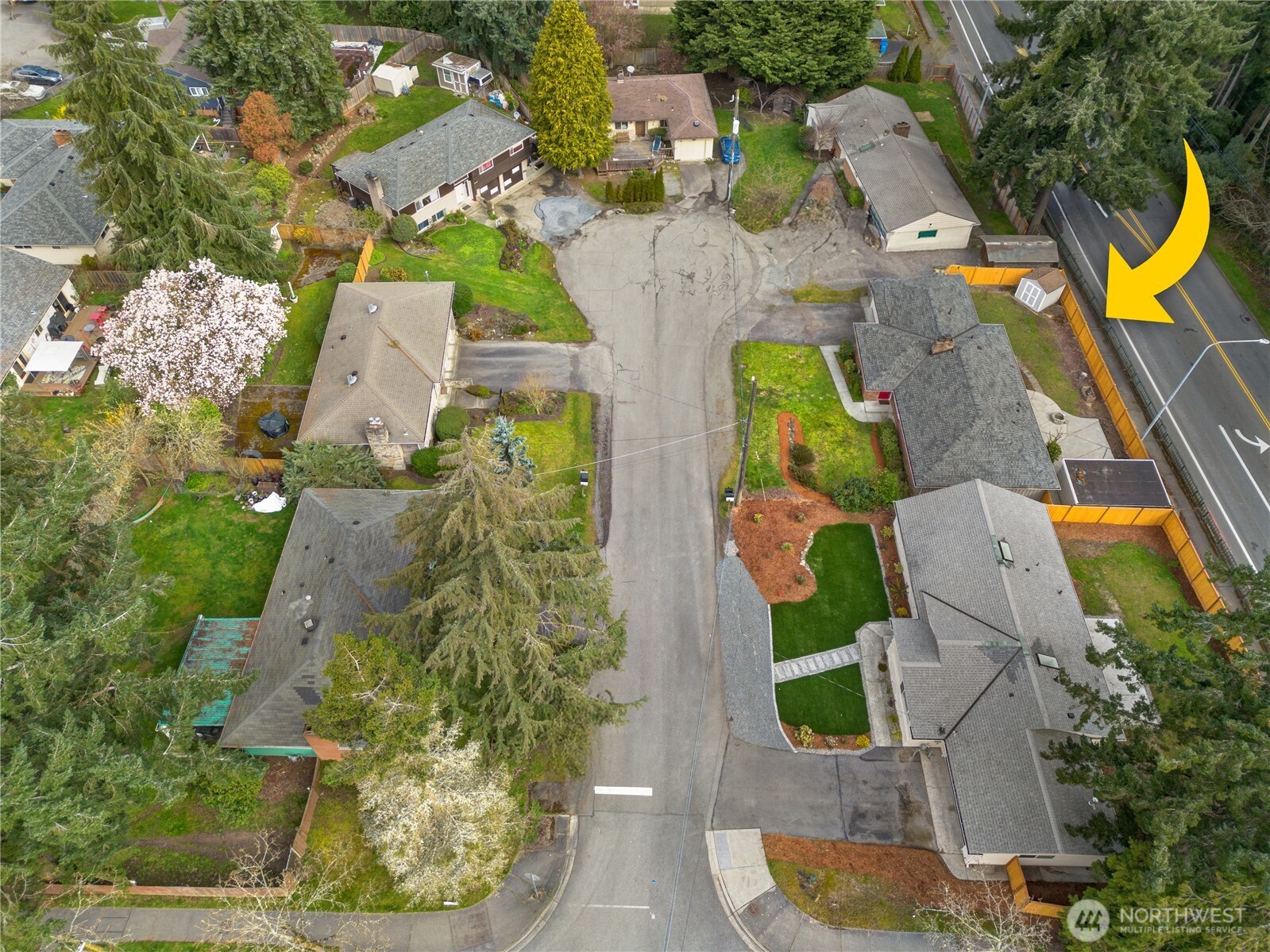 20018 Meridian Place N, Shoreline, WA 98133