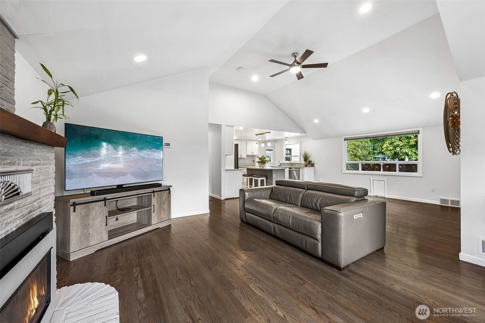 9036 Dalwood Road SW, Lakewood, WA 98499-1914