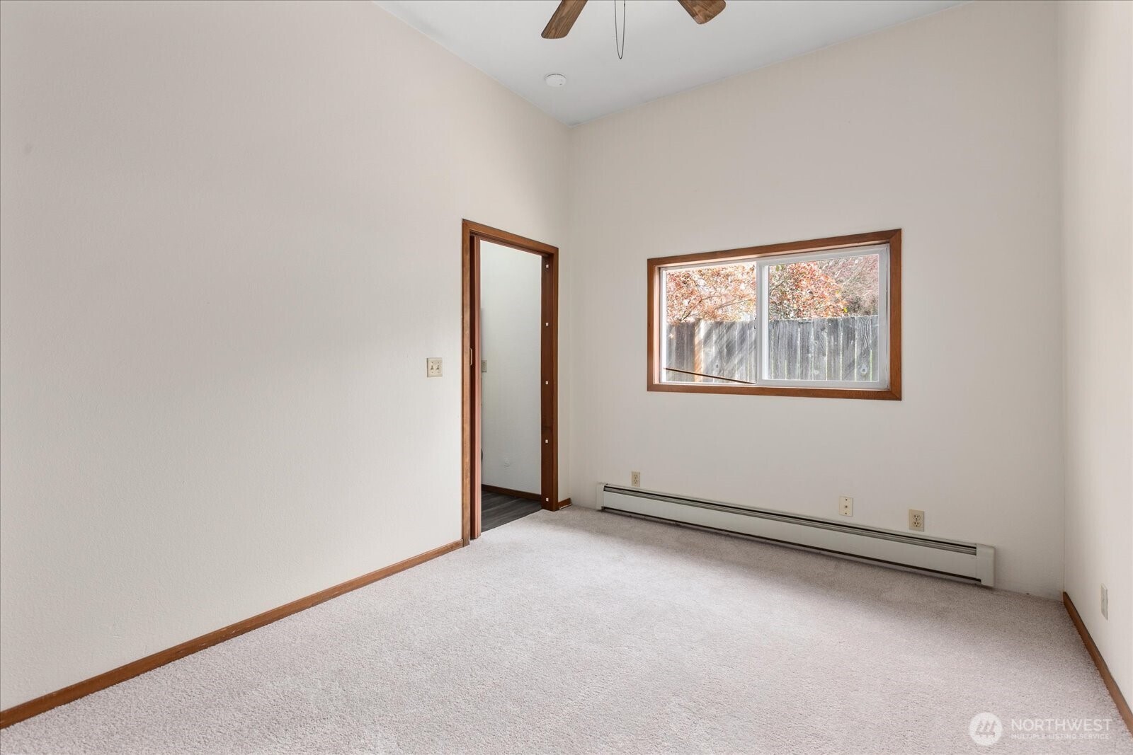 20528 NE Union Hill Road , Redmond, WA 98053-7549