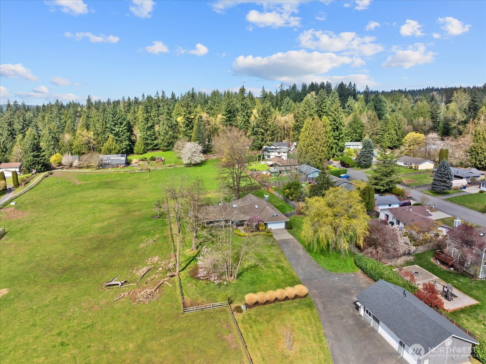 20528 NE Union Hill Road , Redmond, WA 98053-7549