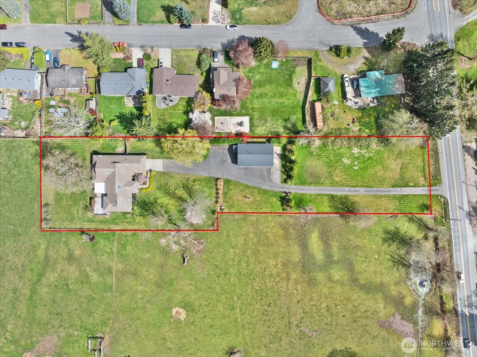 20528 NE Union Hill Road , Redmond, WA 98053-7549