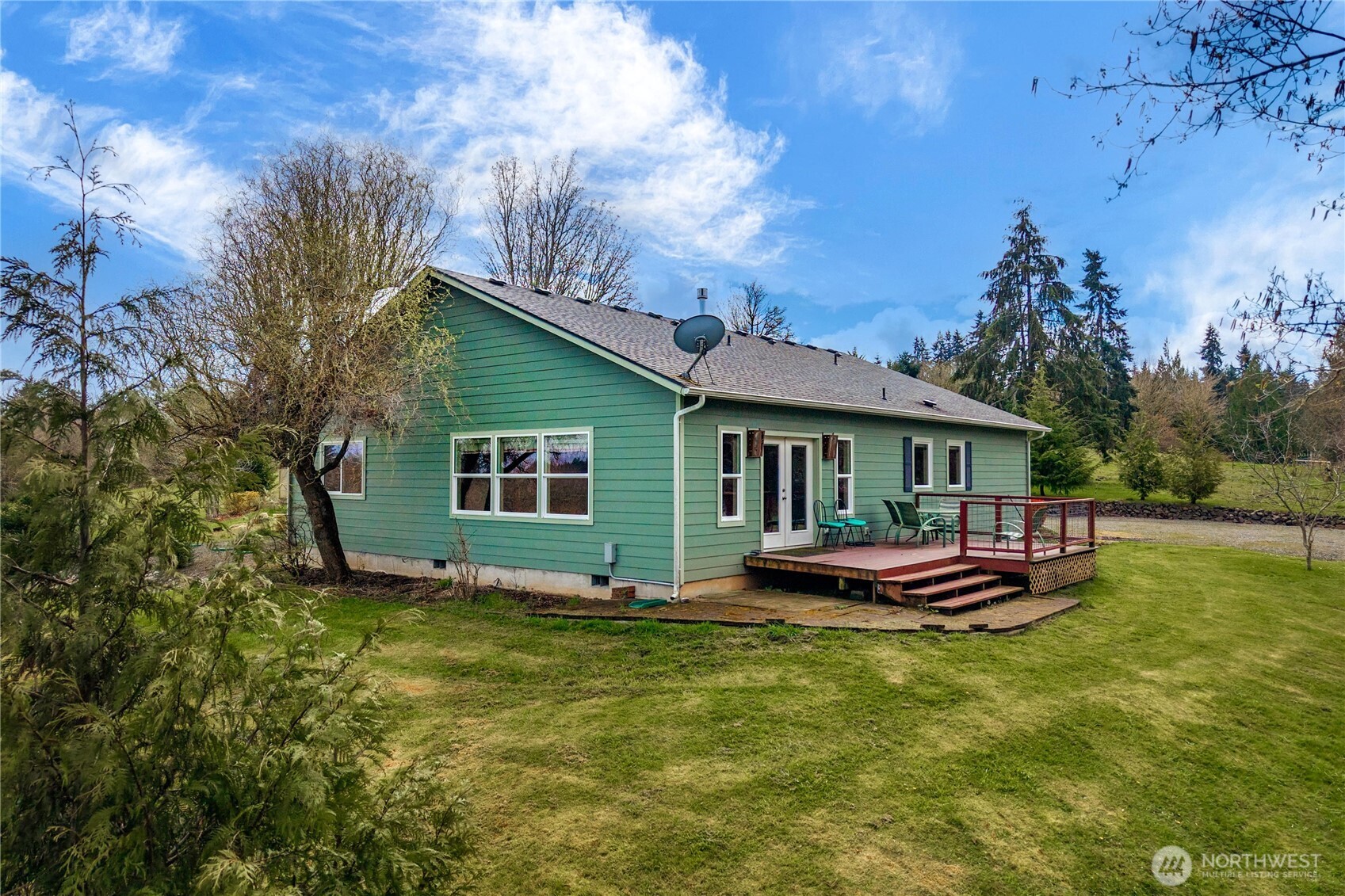 10404 210th Lane SW, Rochester, WA 98579-1501