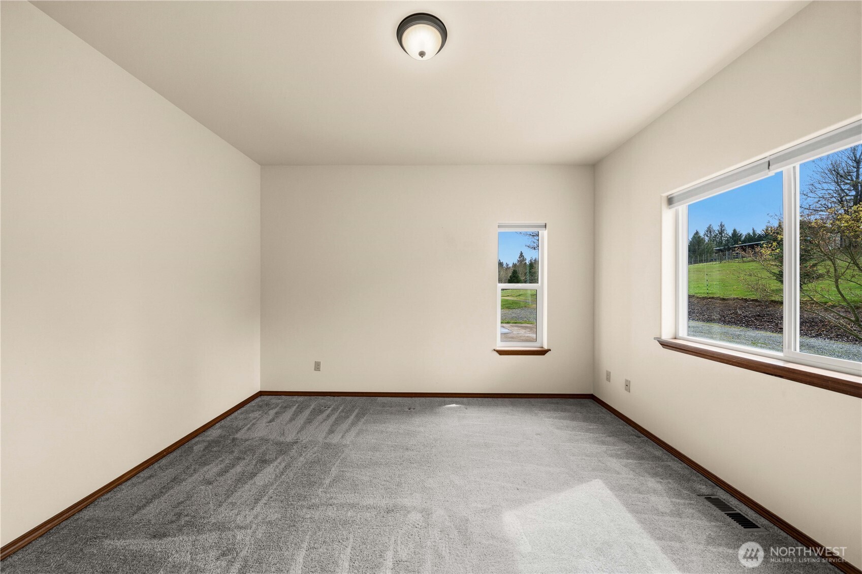 10404 210th Lane SW, Rochester, WA 98579-1501