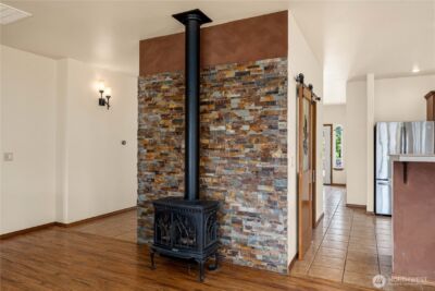 10404 210th Lane SW, Rochester, WA 98579-1501 - Photo 25
