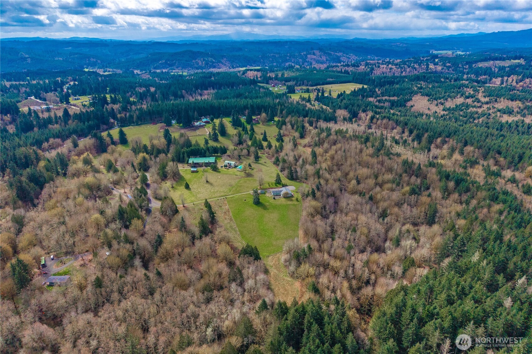 10404 210th Lane SW, Rochester, WA 98579-1501