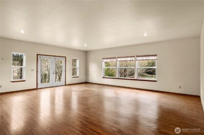 10404 210th Lane SW, Rochester, WA 98579-1501 - Photo 33