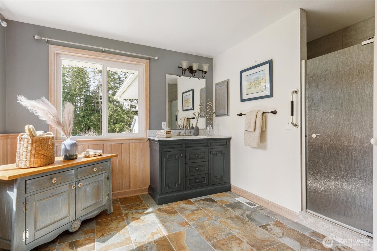 5295 Bounty Loop , Freeland, WA 98249