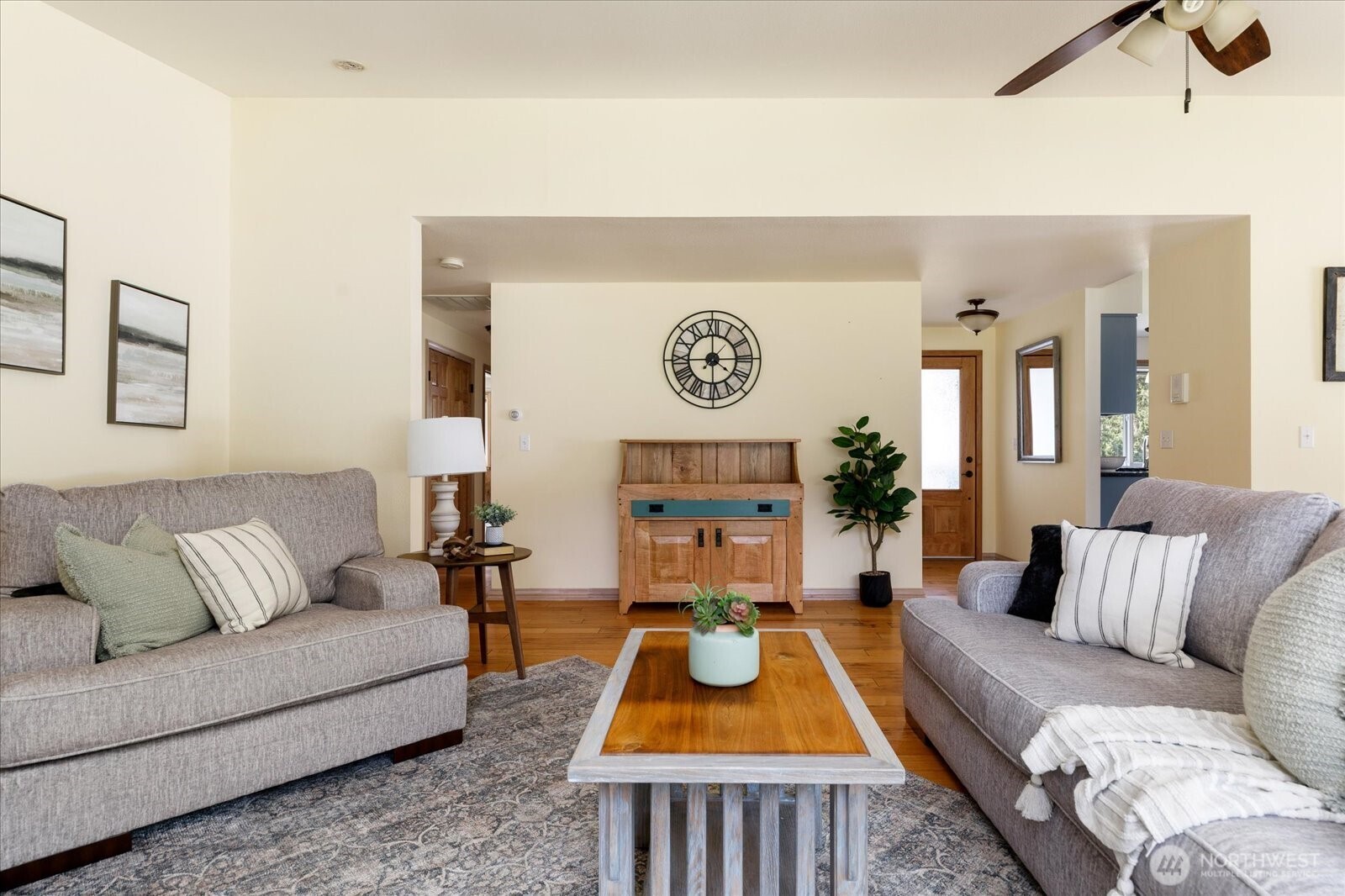 5295 Bounty Loop , Freeland, WA 98249
