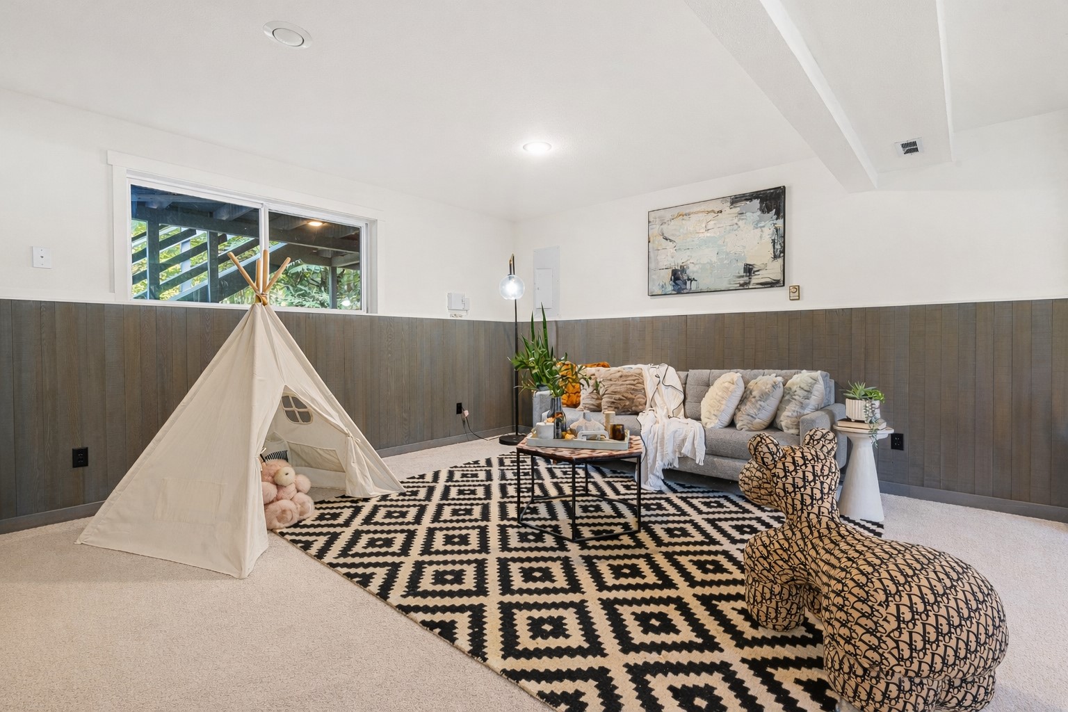 13550 127th Ave NE, Kirkland, WA 98034