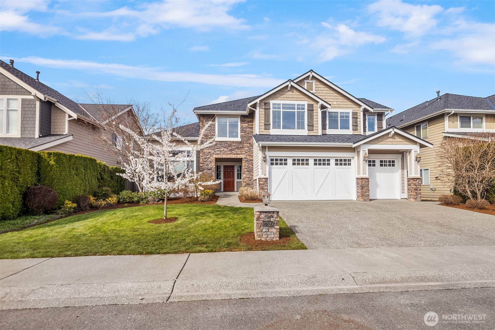 27520 SE 28th Court , Sammamish, WA 98075