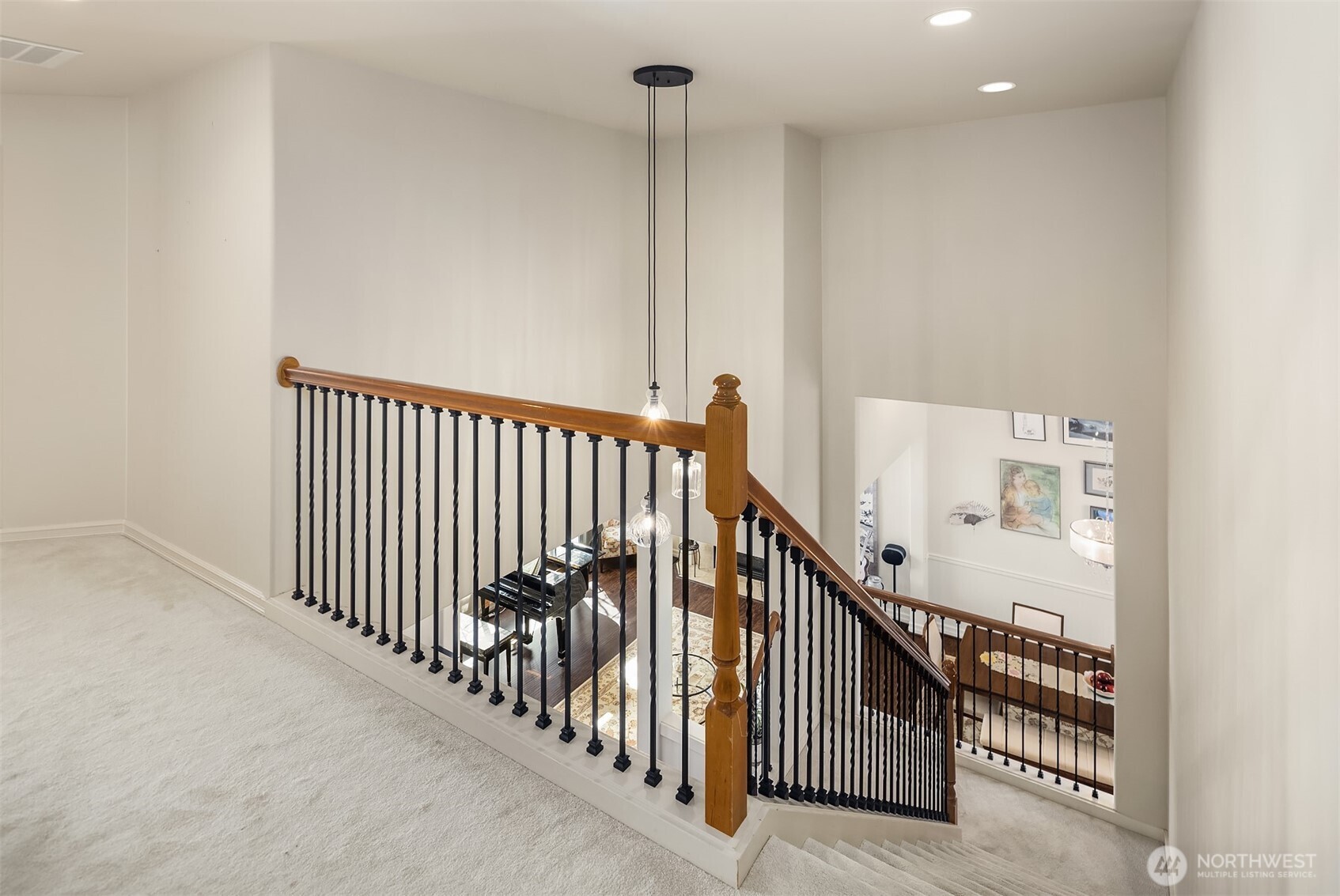 27520 SE 28th Court , Sammamish, WA 98075