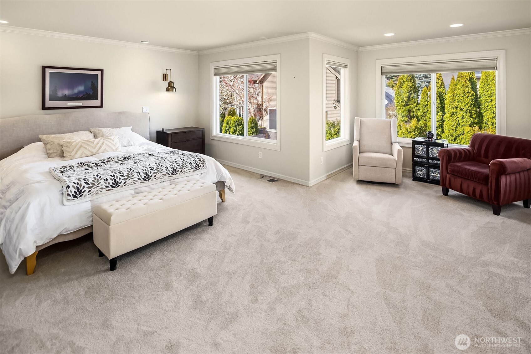 27520 SE 28th Court , Sammamish, WA 98075