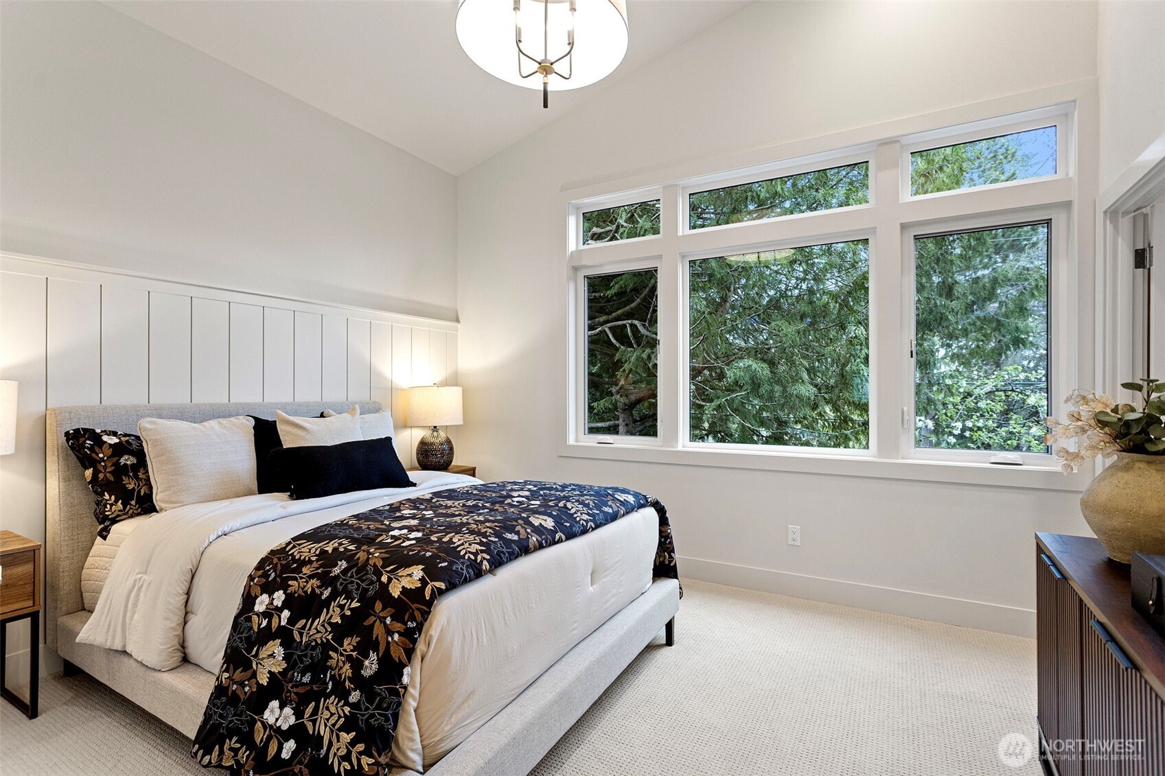 9315 132nd Avenue NE, Kirkland, WA 98033
