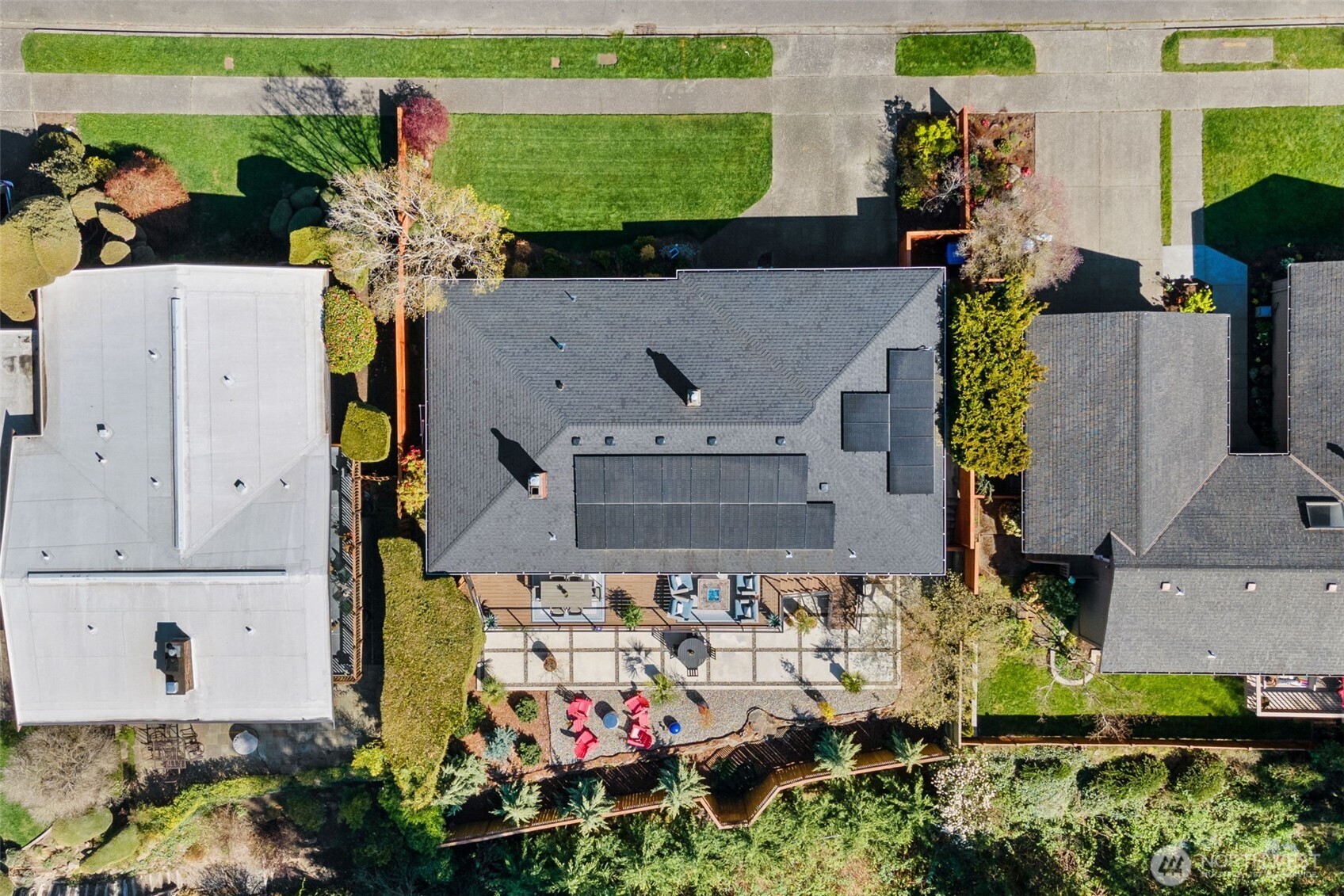 8659 Fauntlee Crest SW, Seattle, WA 98136