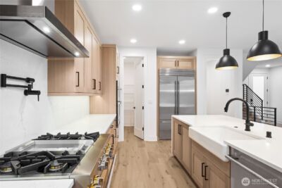 13756 SE 85th Street , Newcastle, WA 98059 - Photo 16