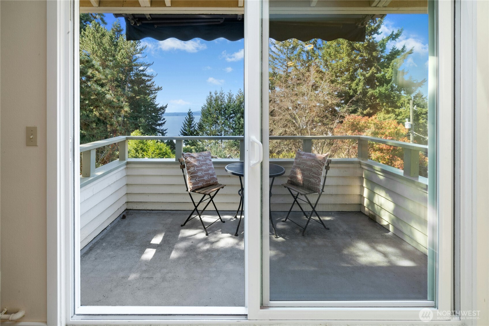 4014 57th Avenue SW, Seattle, WA 98116