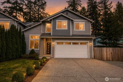 12102 10th Drive SE #B, Everett, WA 98208